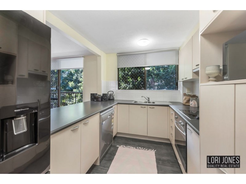 17/9 Land Street, Toowong QLD 4066