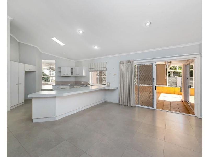 87 Broseley Road, Toowong QLD 4066