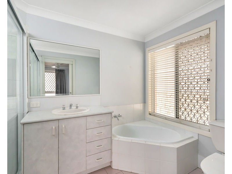 87 Broseley Road, Toowong QLD 4066