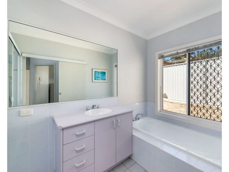 87 Broseley Road, Toowong QLD 4066