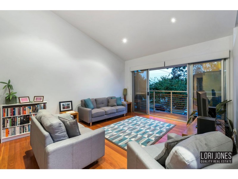 1/22 Rennie Street, Indooroopilly QLD 4068