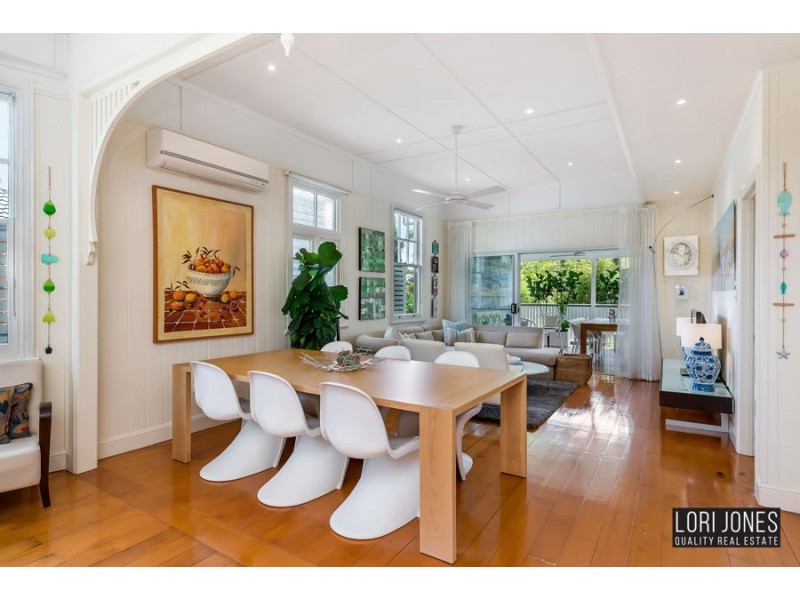 5A River Park Place, Fig Tree Pocket QLD 4069