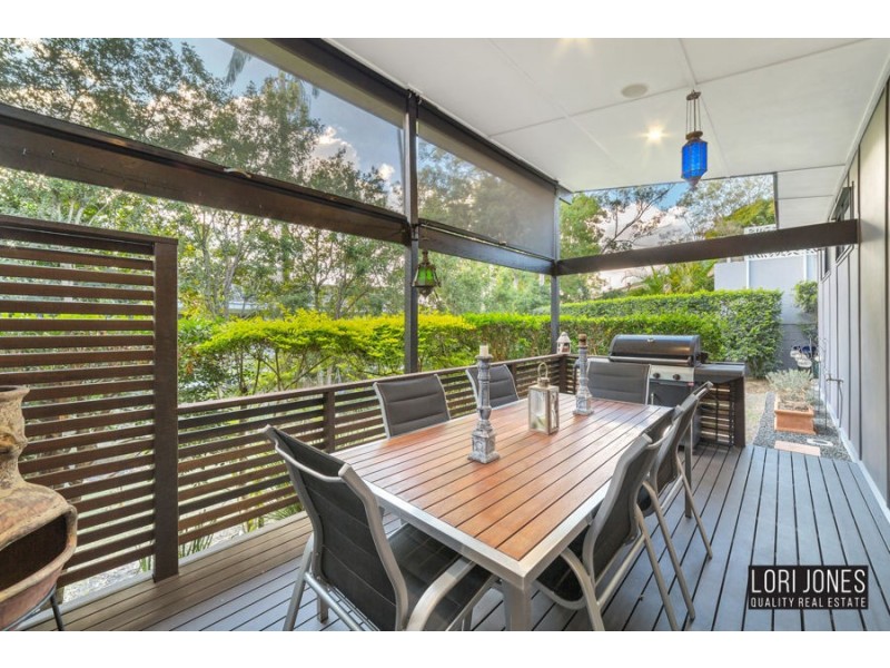 16 Sprenger Street, Fig Tree Pocket QLD 4069