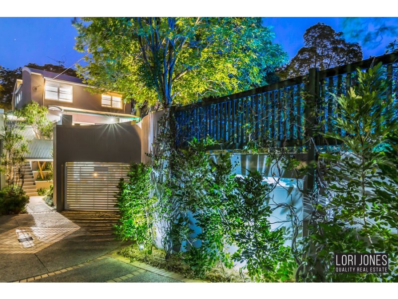 77 Goldieslie Road, Indooroopilly QLD 4068