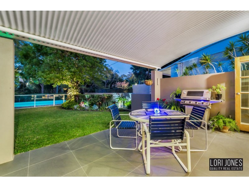 77 Goldieslie Road, Indooroopilly QLD 4068