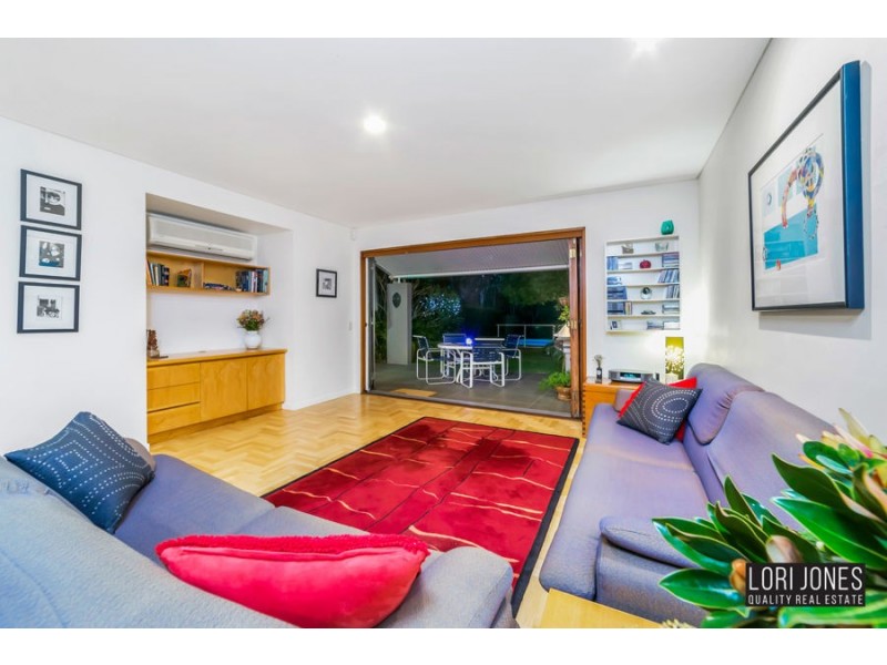 77 Goldieslie Road, Indooroopilly QLD 4068