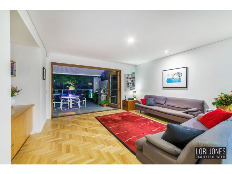77 Goldieslie Road, Indooroopilly QLD 4068
