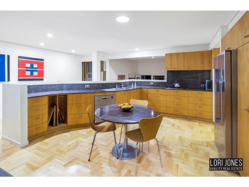 77 Goldieslie Road, Indooroopilly QLD 4068