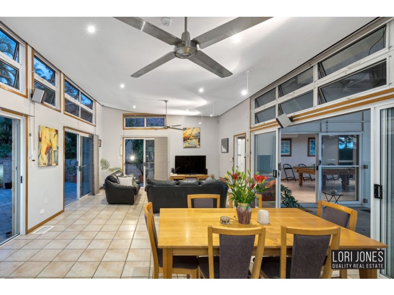 271 Kenmore Road, Fig Tree Pocket QLD 4069