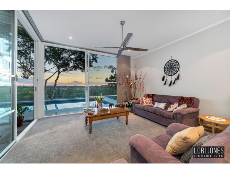 271 Kenmore Road, Fig Tree Pocket QLD 4069