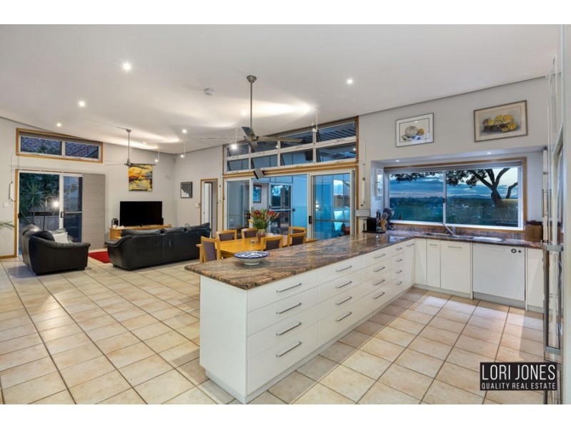 271 Kenmore Road, Fig Tree Pocket QLD 4069