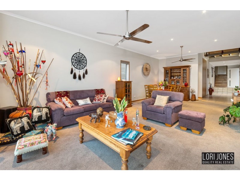 271 Kenmore Road, Fig Tree Pocket QLD 4069