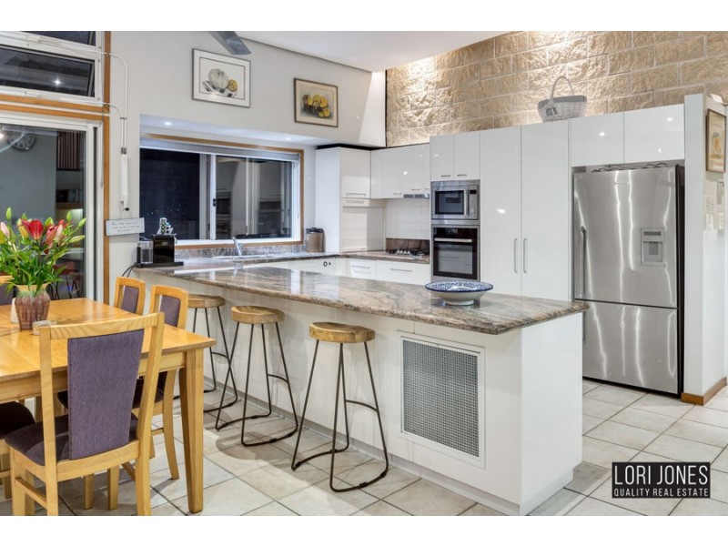 271 Kenmore Road, Fig Tree Pocket QLD 4069
