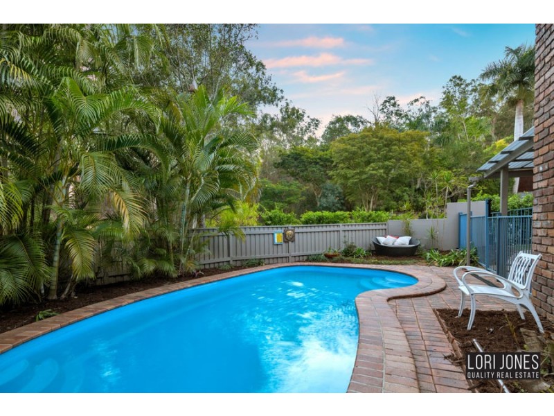 1 Thea Court, Indooroopilly QLD 4068