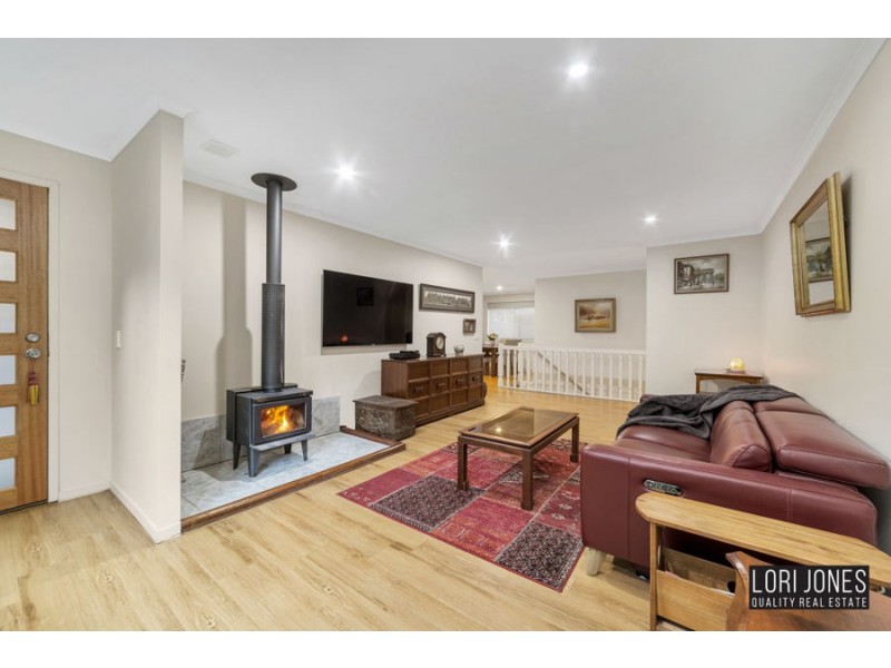 1 Thea Court, Indooroopilly QLD 4068