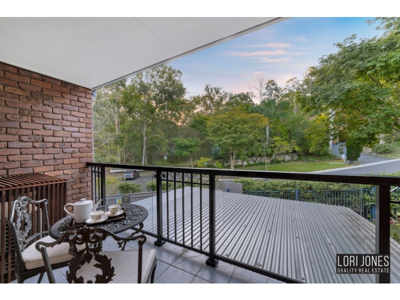 1 Thea Court, Indooroopilly QLD 4068