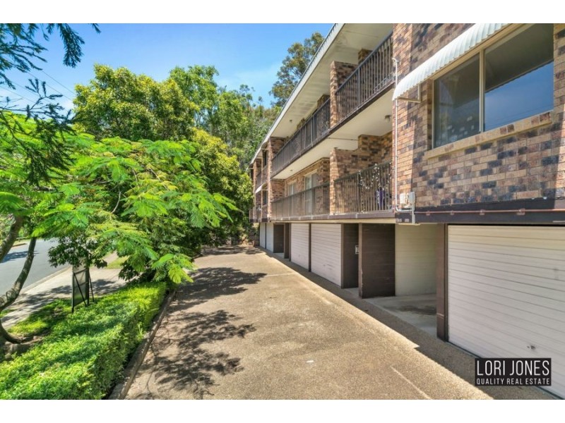 2/85 Warren Street, St Lucia QLD 4067