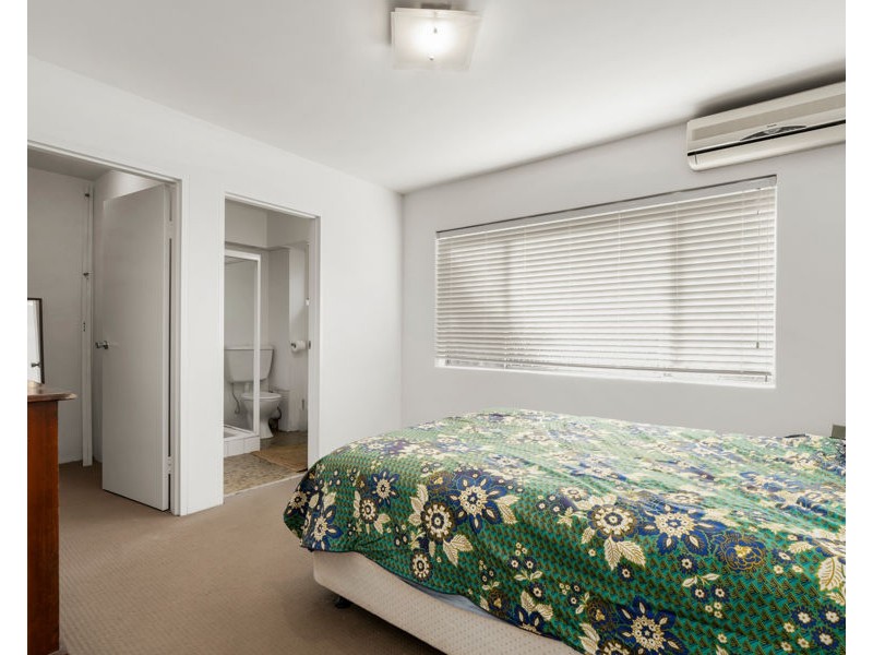 2/63 Dunmore Terrace, Auchenflower QLD 4066