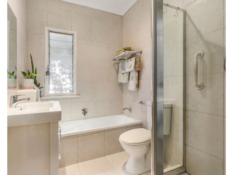 11 Boundary Road, Indooroopilly QLD 4068