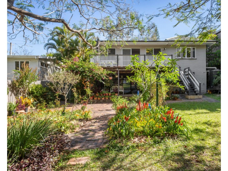 11 Boundary Road, Indooroopilly QLD 4068