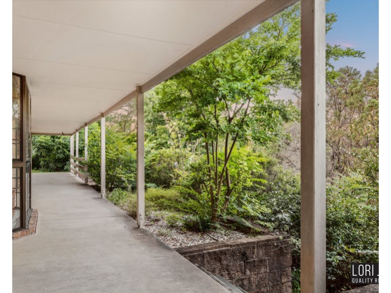 16 Annabel Street, Kenmore QLD 4069
