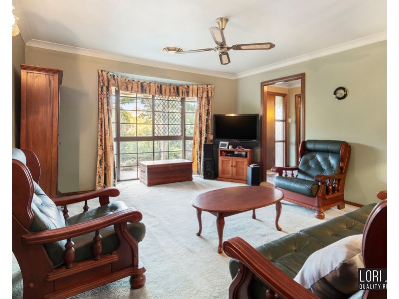 16 Annabel Street, Kenmore QLD 4069