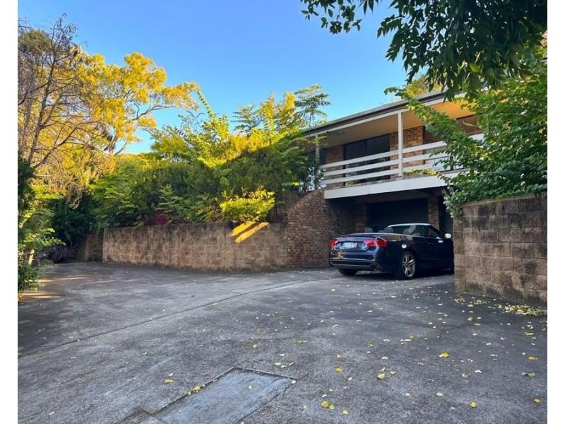 16 Annabel Street, Kenmore QLD 4069