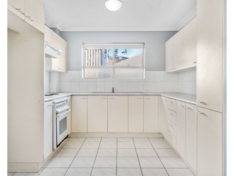 4-73 Sherwood Road, Toowong QLD 4066