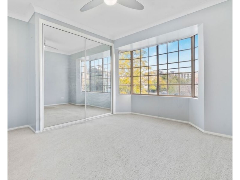4-73 Sherwood Road, Toowong QLD 4066