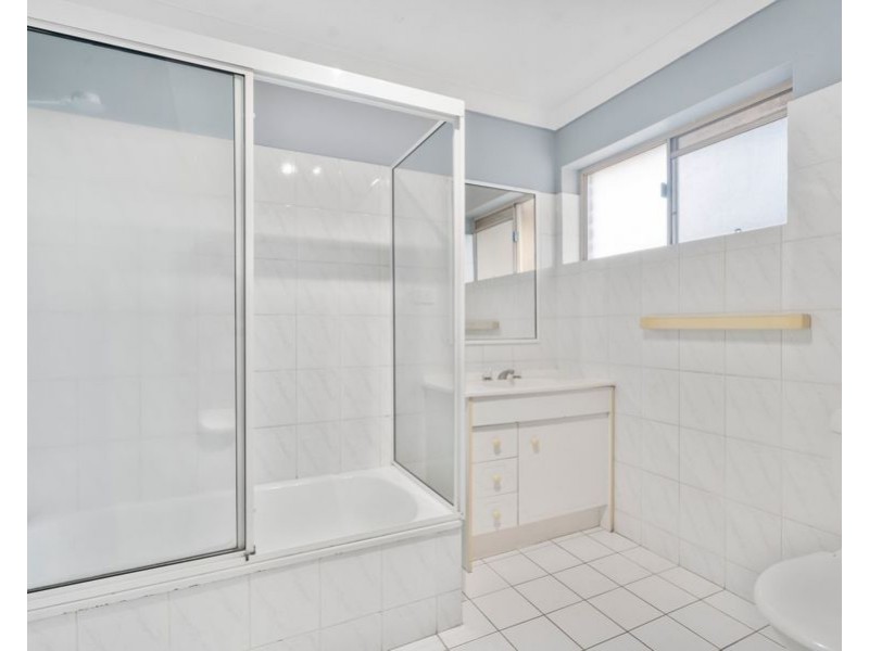 4-73 Sherwood Road, Toowong QLD 4066