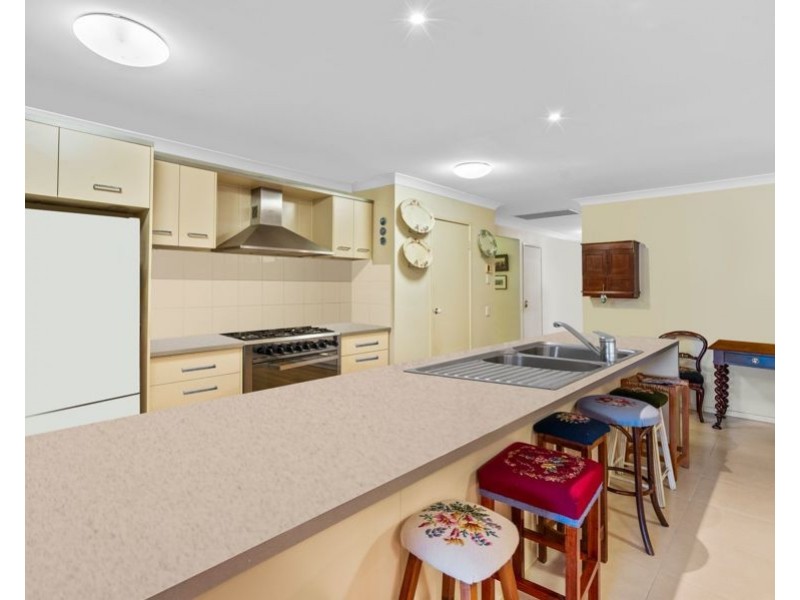 46 Gunnin Street, Fig Tree Pocket QLD 4069