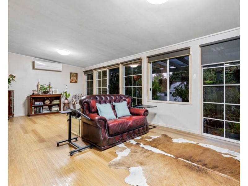 72 Stanley Terrace, Taringa QLD 4068