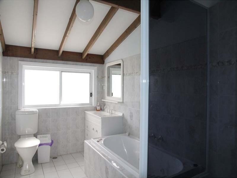 197 Mitchell Parade, Mollymook Beach NSW 2539