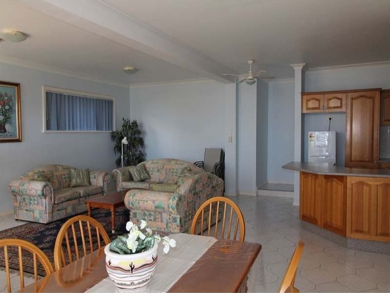 197 Mitchell Parade, Mollymook Beach NSW 2539