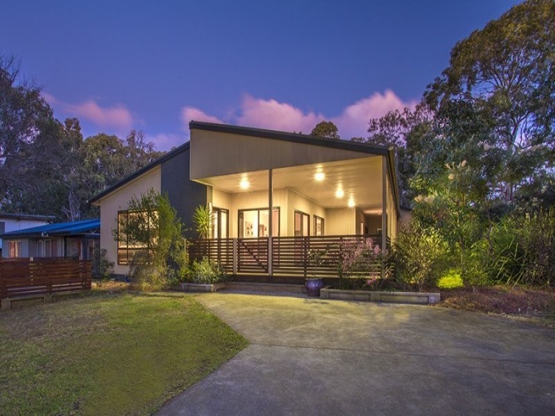 2 Rosemary Avenue, Bawley Point NSW 2539