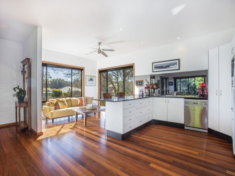 2 Rosemary Avenue, Bawley Point NSW 2539