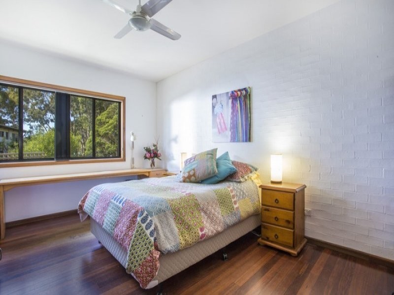 2 Rosemary Avenue, Bawley Point NSW 2539