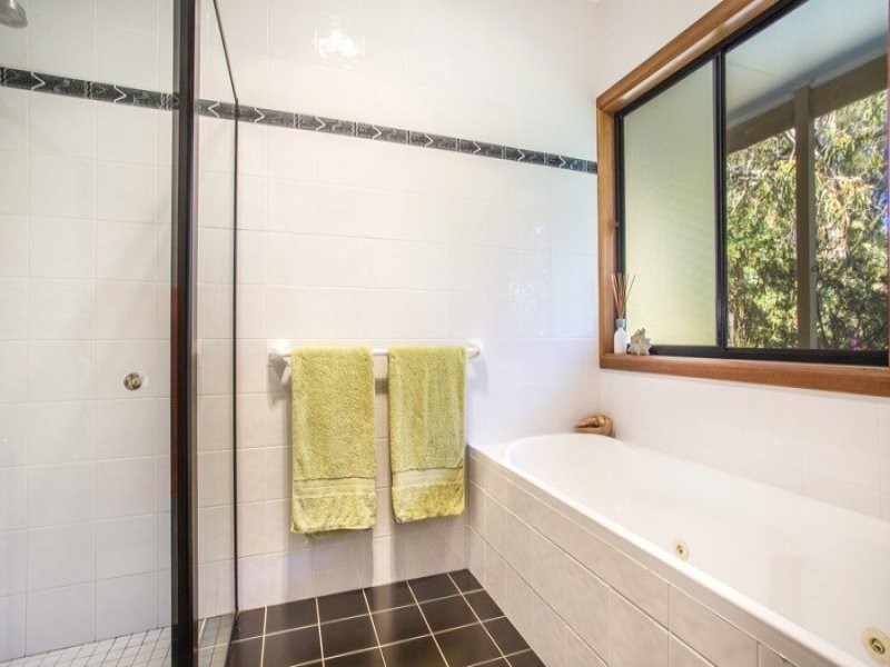 2 Rosemary Avenue, Bawley Point NSW 2539