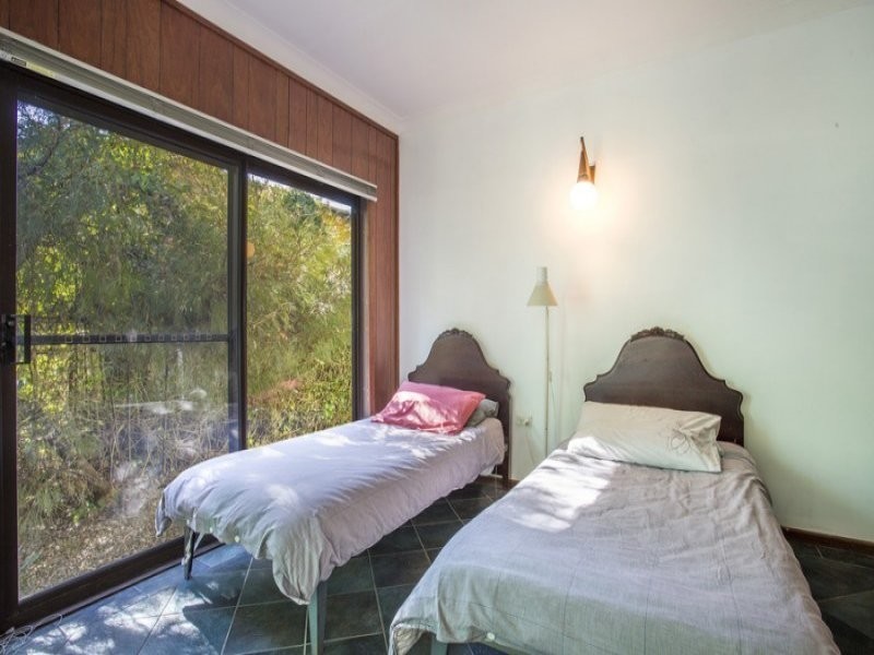 4 Shearwater Crescent, Bawley Point NSW 2539