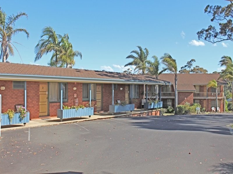 5 Weymouth Road, Lake Tabourie NSW 2539