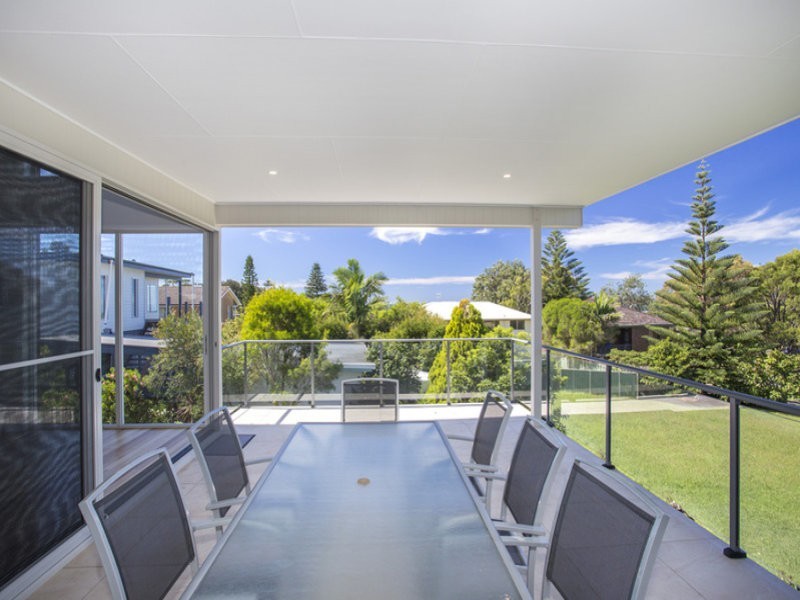48 Lurnea Avenue, Bawley Point NSW 2539