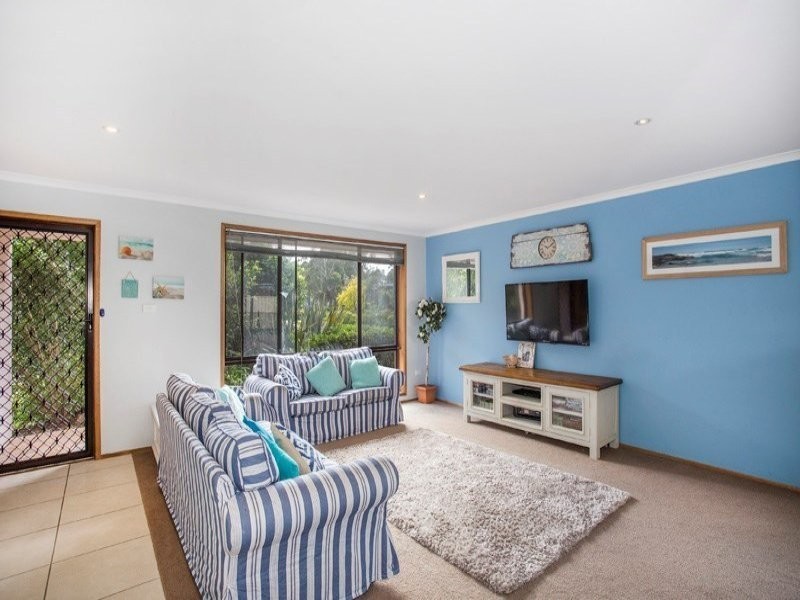 5 Taurus Spur, Narrawallee NSW 2539