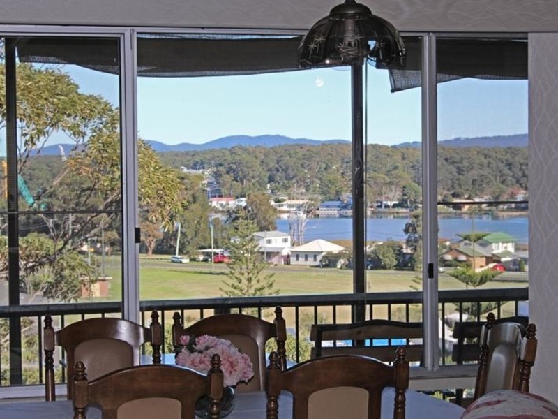 124 Canberra Crescent, Burrill Lake NSW 2539