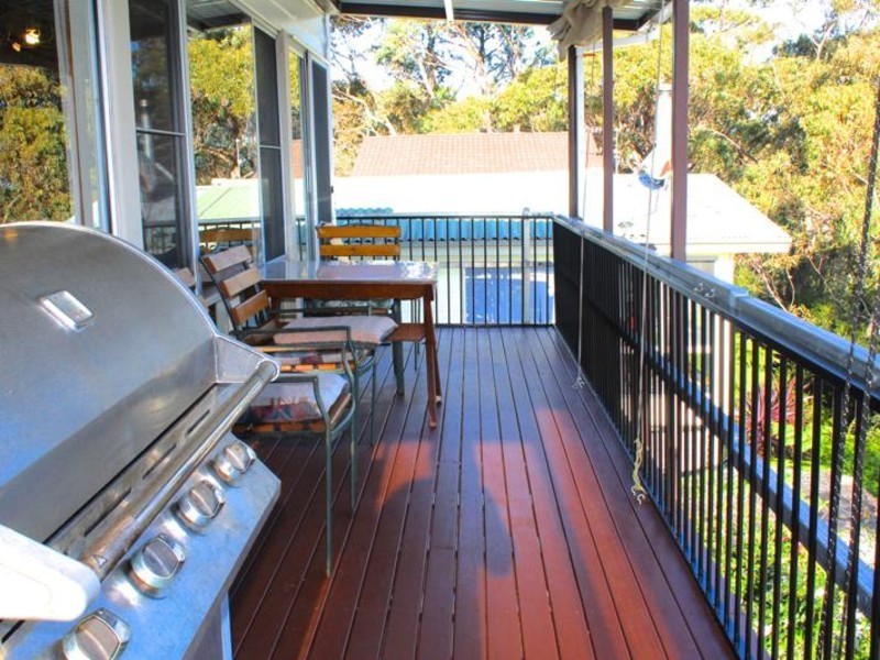 124 Canberra Crescent, Burrill Lake NSW 2539
