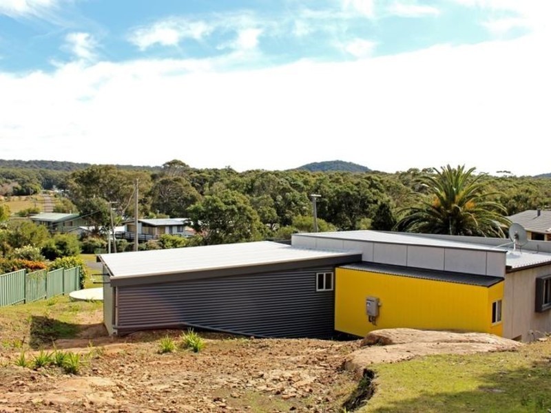 15 Merry Street, Kioloa NSW 2539