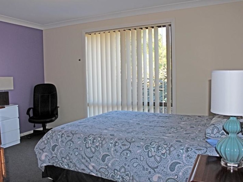 11 Spinks Avenue, Lake Conjola NSW 2539