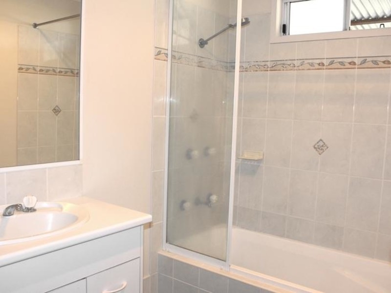 179 Princes Highway, Burrill Lake NSW 2539