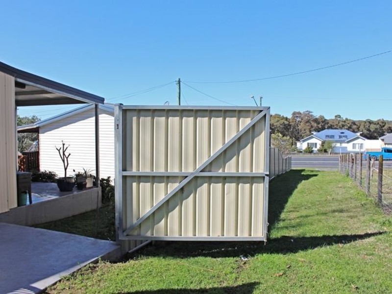 179 Princes Highway, Burrill Lake NSW 2539