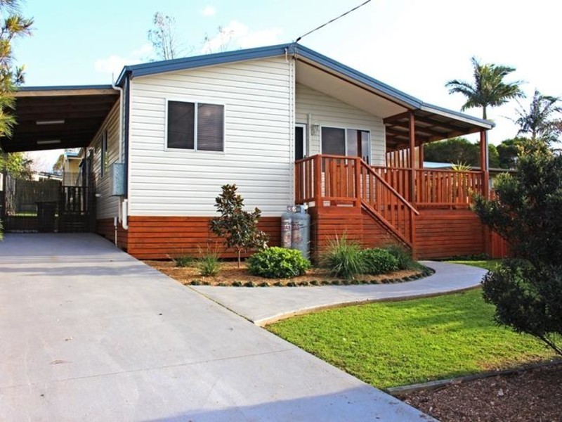 179 Princes Highway, Burrill Lake NSW 2539