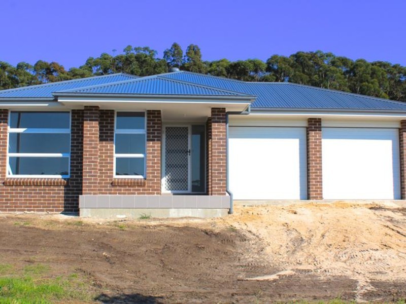 10 Eyre Street, Burrill Lake NSW 2539